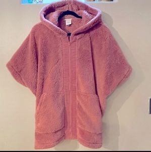 Small, Pink Cabi Embrace topper